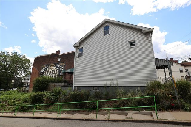 1845 Ley Street, Troy Hill, PA 15212