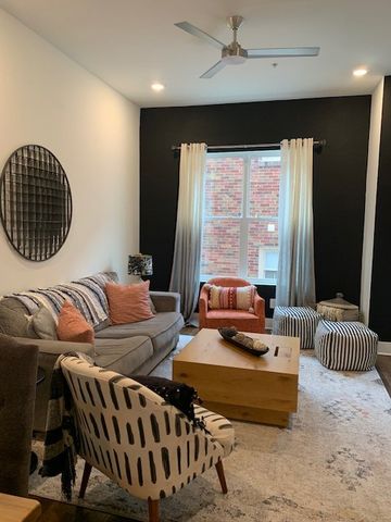 2001 Convent Pl Apt 13, Nashville, TN 37212