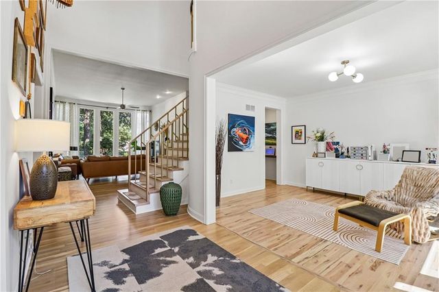 504 NE Rushbrook Drive, Lee's Summit, MO 64064