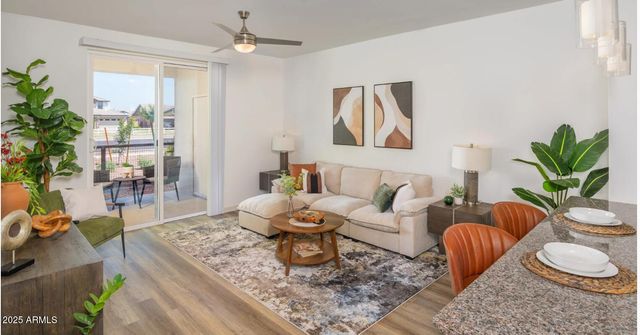 3545 E WARNER Road 1, Gilbert, AZ 85296