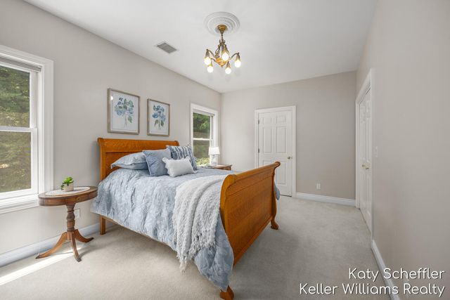 6157 Egypt Forest Road, Rockford, MI 49341