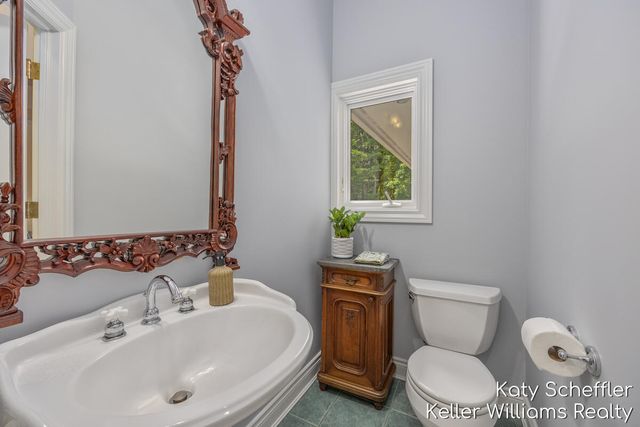 6157 Egypt Forest Road, Rockford, MI 49341