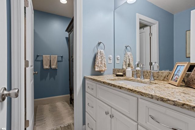 4 Waverly Court, Greenville, SC 29605