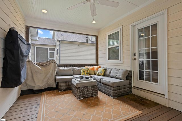 4 Waverly Court, Greenville, SC 29605