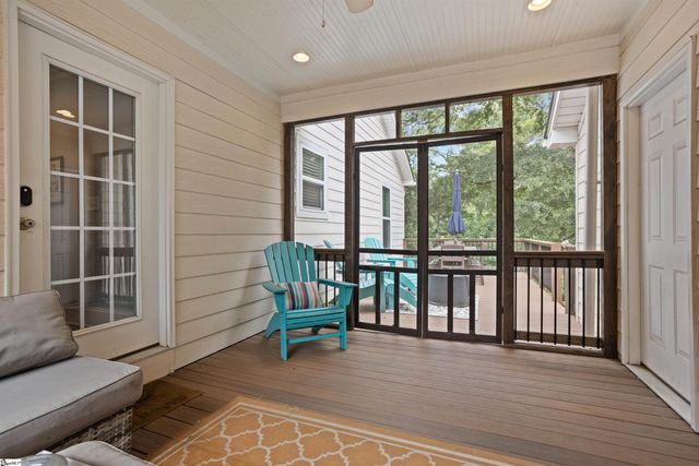 4 Waverly Court, Greenville, SC 29605