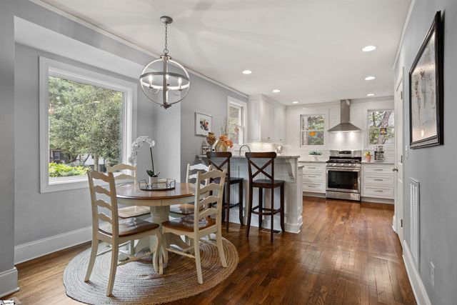 4 Waverly Court, Greenville, SC 29605