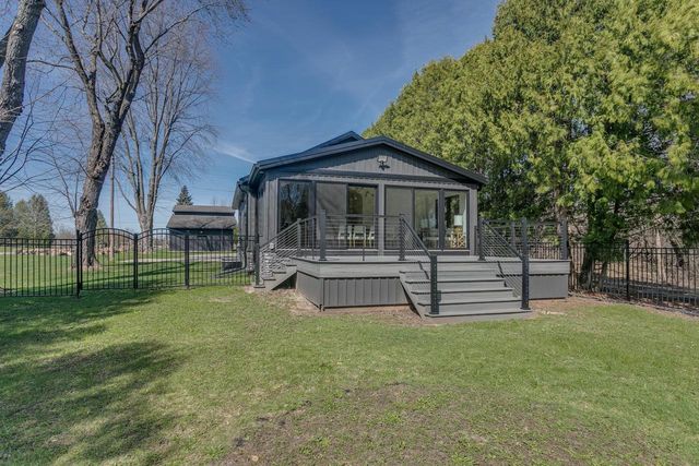7278 S US HIGHWAY 45, Oshkosh, WI 54902