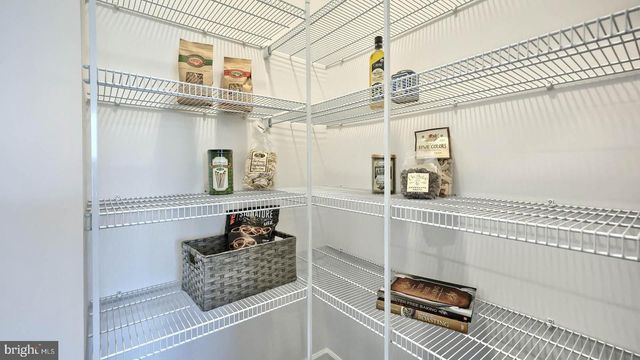 7457 SAINT PATRICK CT, Abbottstown, PA 17301