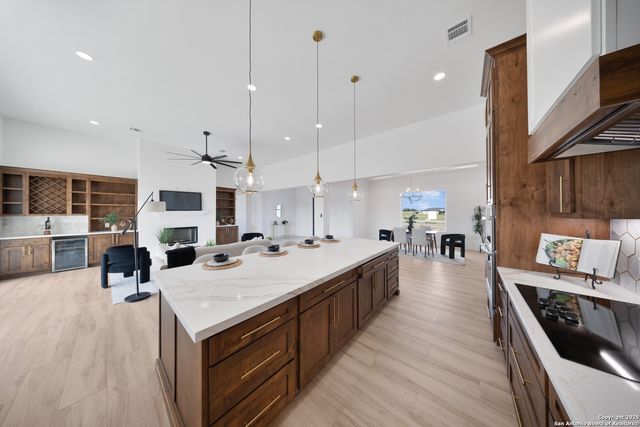 222 Double Creek Loop, Seguin, TX 78155