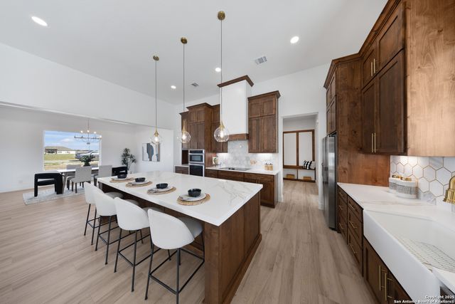 222 Double Creek Loop, Seguin, TX 78155