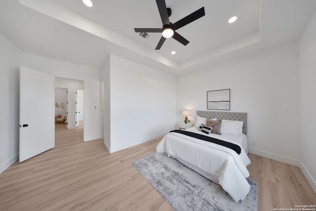 222 Double Creek Loop, Seguin, TX 78155