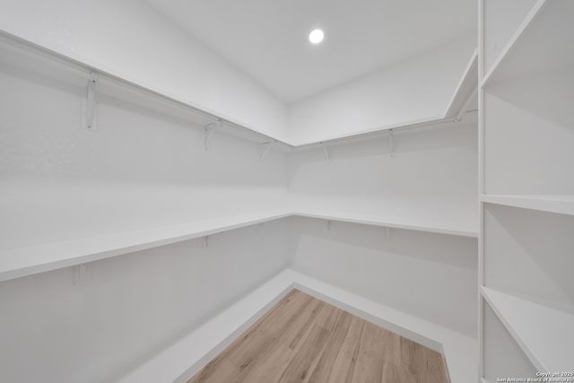 222 Double Creek Loop, Seguin, TX 78155