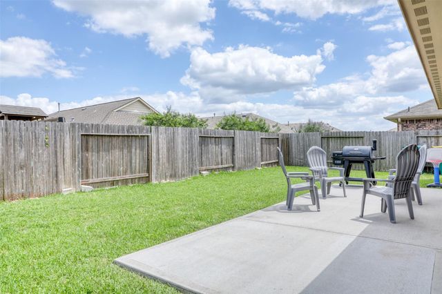 23610 Water Hickory Drive, Tomball, TX 77375