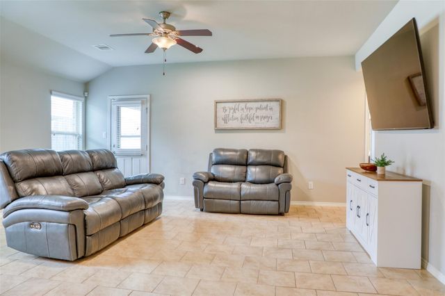 23610 Water Hickory Drive, Tomball, TX 77375