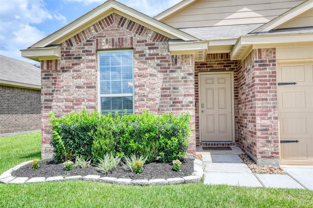 23610 Water Hickory Drive, Tomball, TX 77375