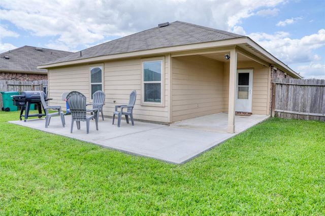 23610 Water Hickory Drive, Tomball, TX 77375