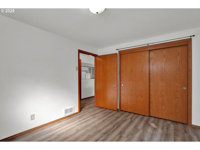 5603 FRIENDLY ACRES Rd, Florence, OR 97439