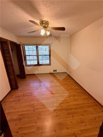 3454 Brandon Hall Way, Marietta, GA 30062