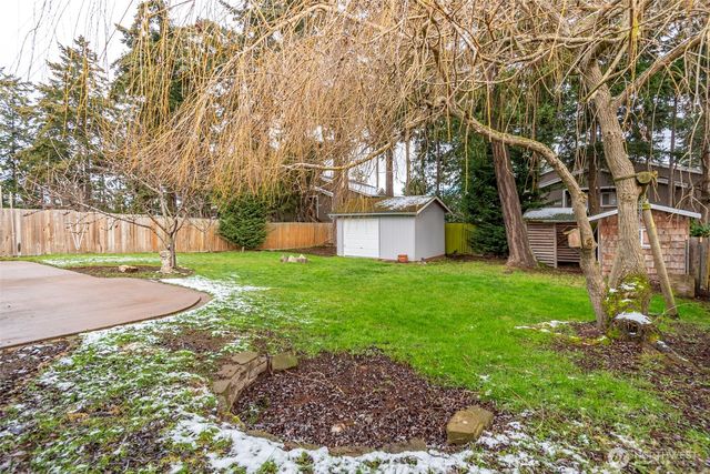 1024 NW Anchor Drive, Oak Harbor, WA 98277