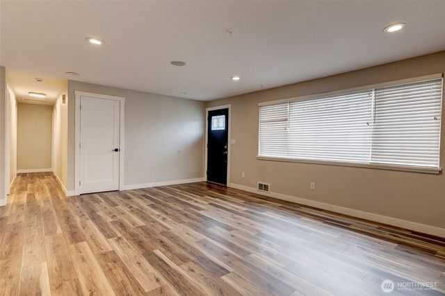 1024 NW Anchor Drive, Oak Harbor, WA 98277