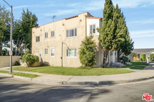 2337 Vineyard Avenue, Los Angeles, CA 90016