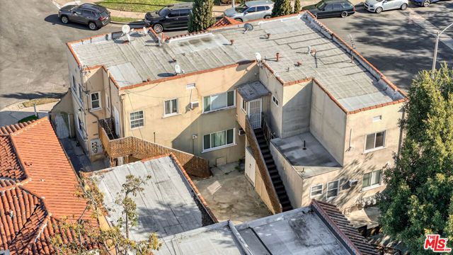 2337 Vineyard Avenue, Los Angeles, CA 90016