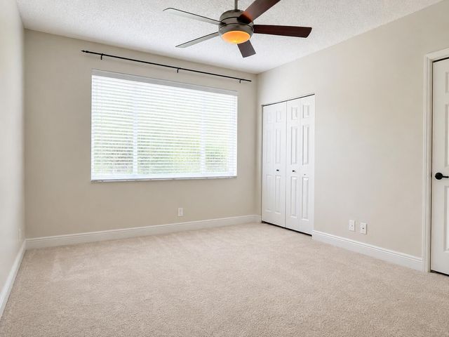 3373 CONFETTI Lane 77-8, Margate, FL 33063