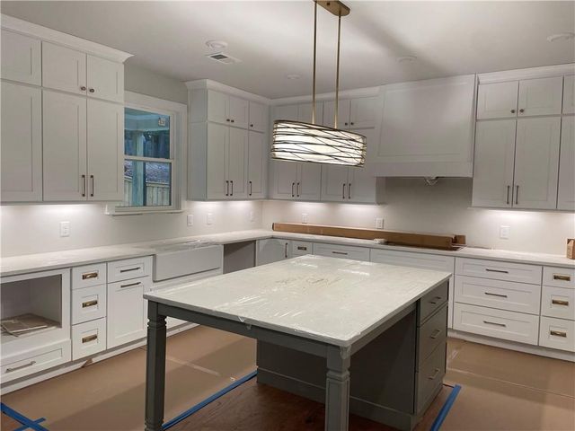 2942 Graham Gardens Lane, Marietta, GA 30062