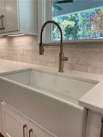 2942 Graham Gardens Lane, Marietta, GA 30062