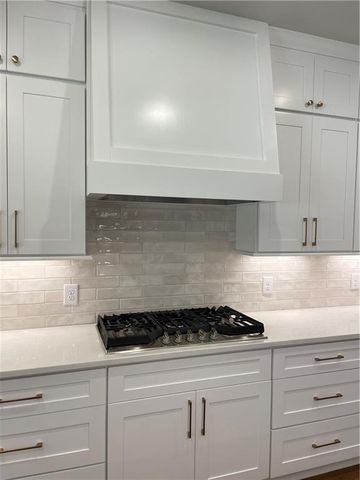 2942 Graham Gardens Lane, Marietta, GA 30062