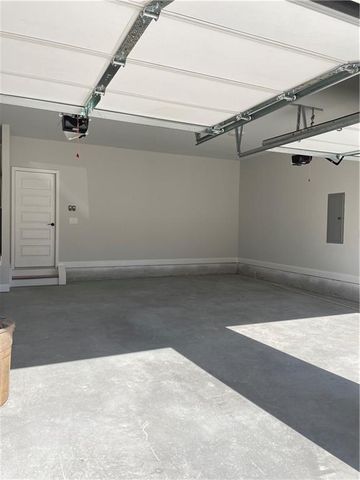 2942 Graham Gardens Lane, Marietta, GA 30062