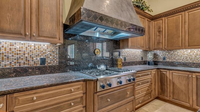 46710 Bradshaw, La Quinta, CA 92253