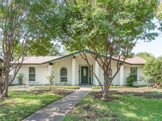 11240 Mccree Road, Dallas, TX 75238