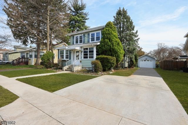 2123 Evans St, Rahway City, NJ 07065