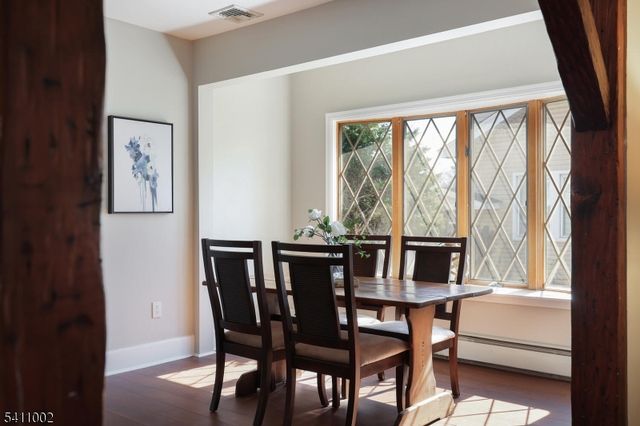 2123 Evans St, Rahway City, NJ 07065