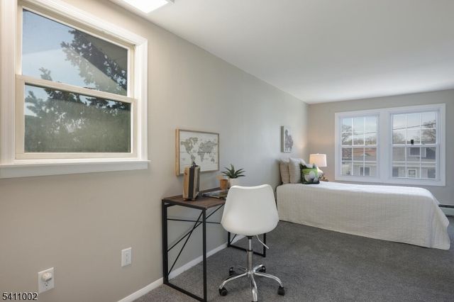 2123 Evans St, Rahway City, NJ 07065