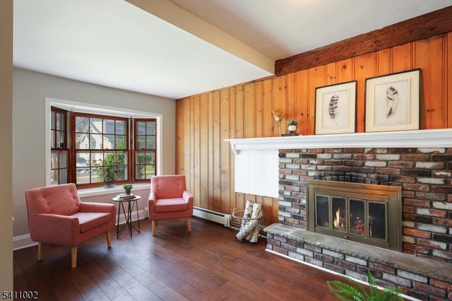 2123 Evans St, Rahway City, NJ 07065