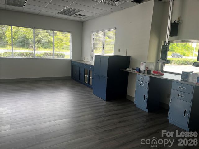 199 Charlotte Highway, Asheville, NC 28803
