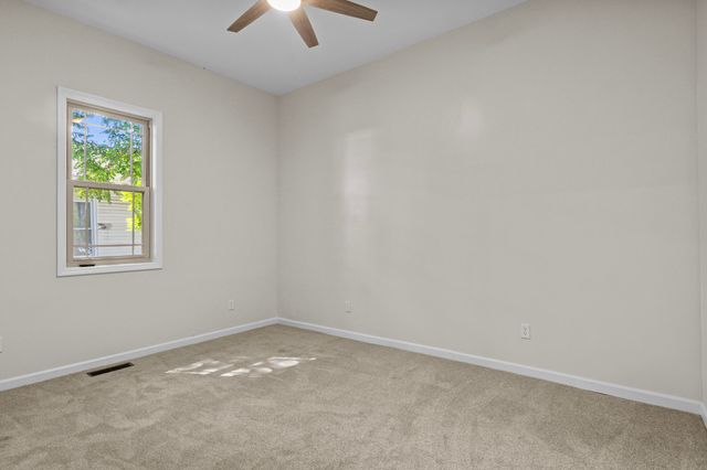 14 Cook Avenue, Winchester, KY 40391