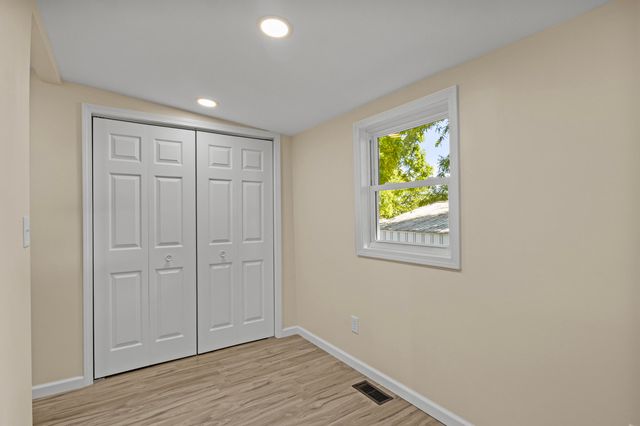 14 Cook Avenue, Winchester, KY 40391
