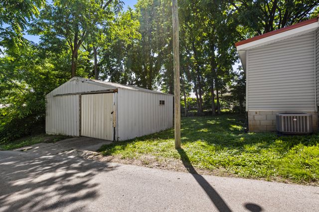 14 Cook Avenue, Winchester, KY 40391