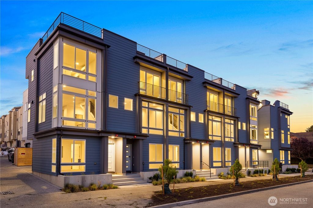 1208 B NW 83rd Street, Seattle, WA 98117