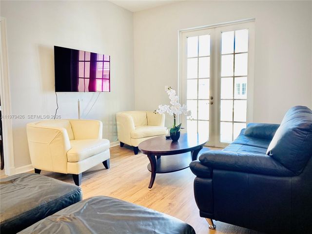 1200 Town Center Dr 422, Jupiter, FL 33458