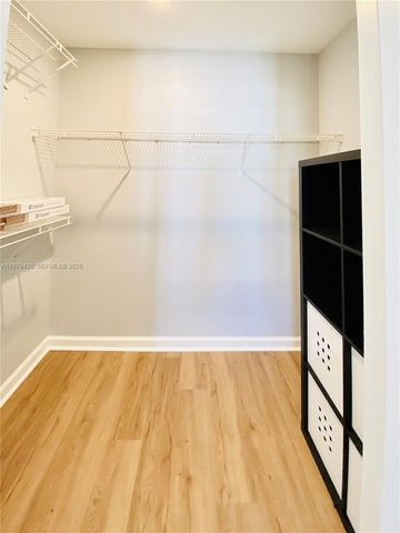 1200 Town Center Dr 422, Jupiter, FL 33458