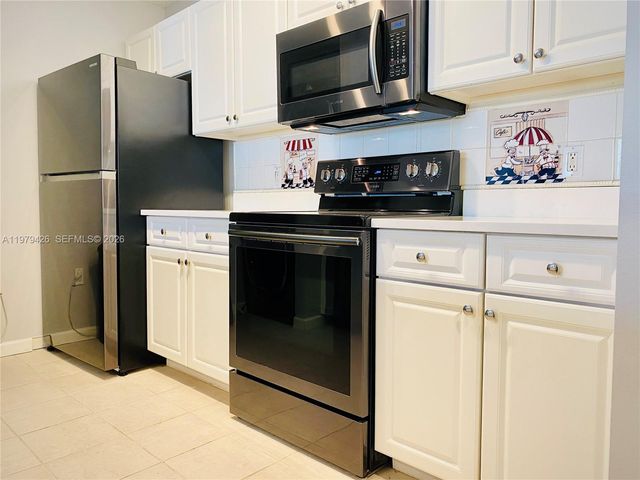 1200 Town Center Dr 422, Jupiter, FL 33458