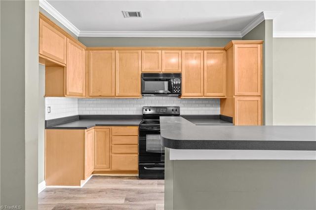 411 W Washington Street 108, Greensboro, NC 27401