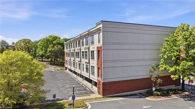 411 W Washington Street 108, Greensboro, NC 27401