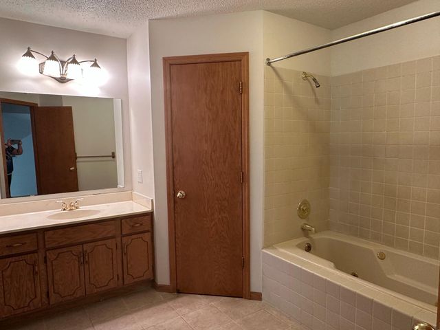 2345 Cottage Drive, Stillwater, MN 55082