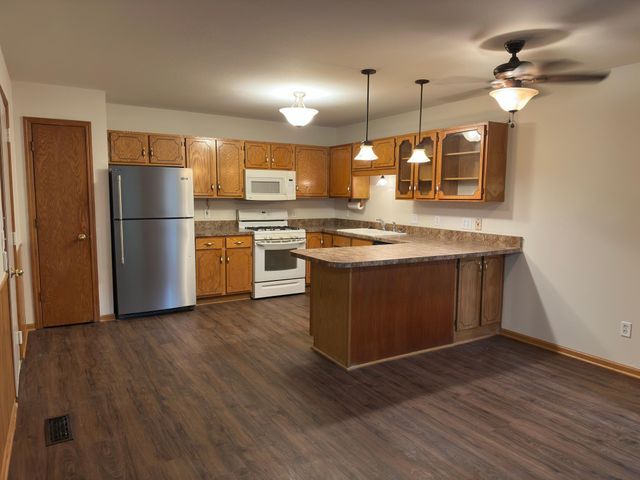 2345 Cottage Drive, Stillwater, MN 55082