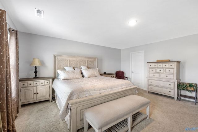 3005 Fountainview Circle, Hartselle, AL 35640